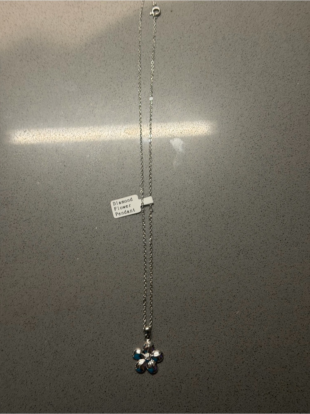 Natural Diamond Silver Flower Pendant Necklace 18โ
